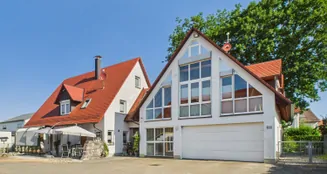 von_poll_real_estate_property_25431020_image_1