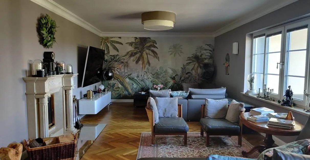 Wohnzimmer mit Kachelofen