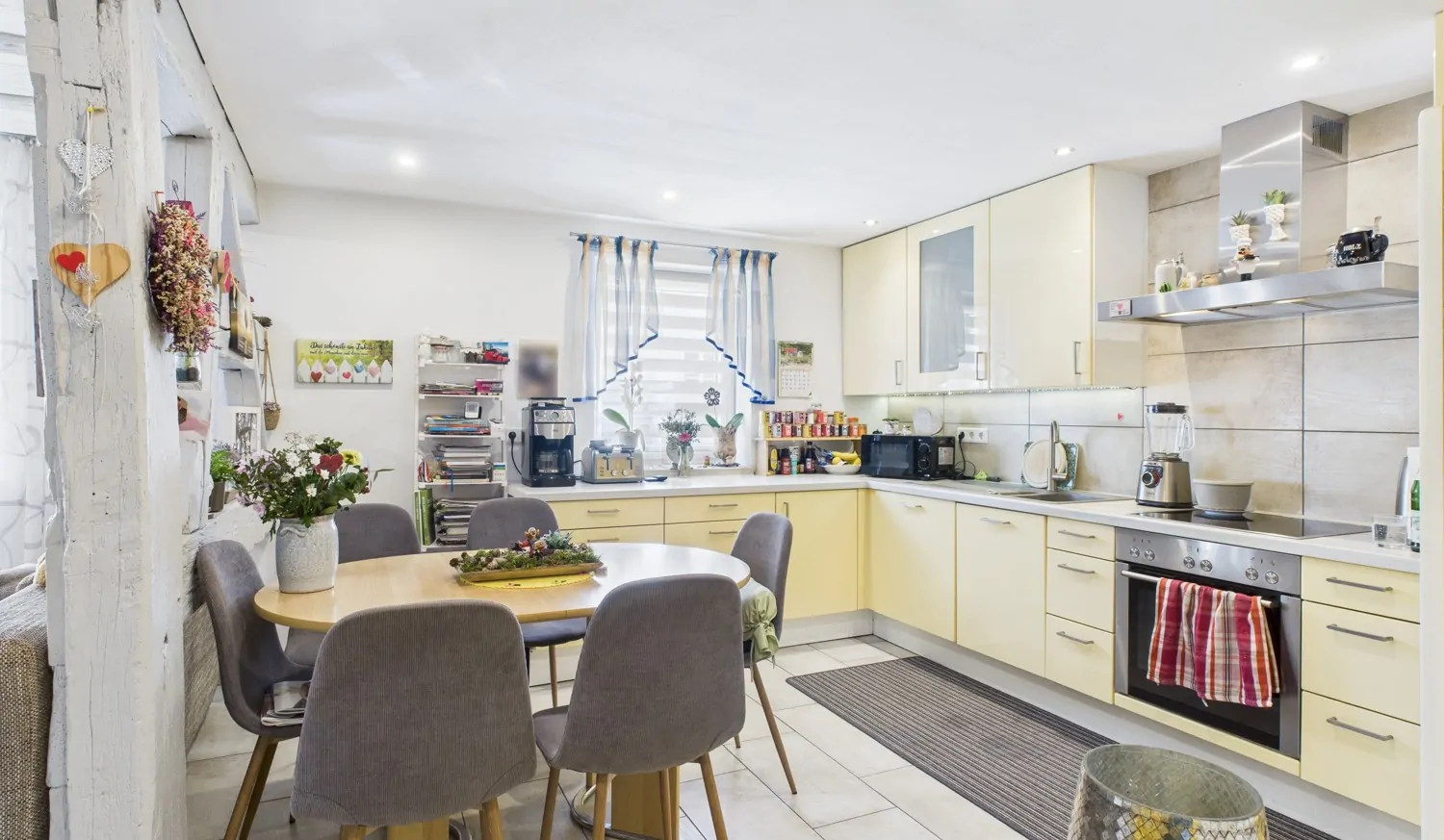 Essen und Einbauküche Erdgeschoss