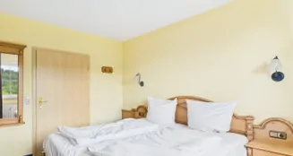 von_poll_real_estate_property_25431011_image_7