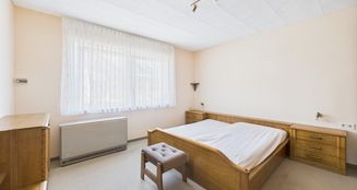 von_poll_real_estate_property_25431015_image_12