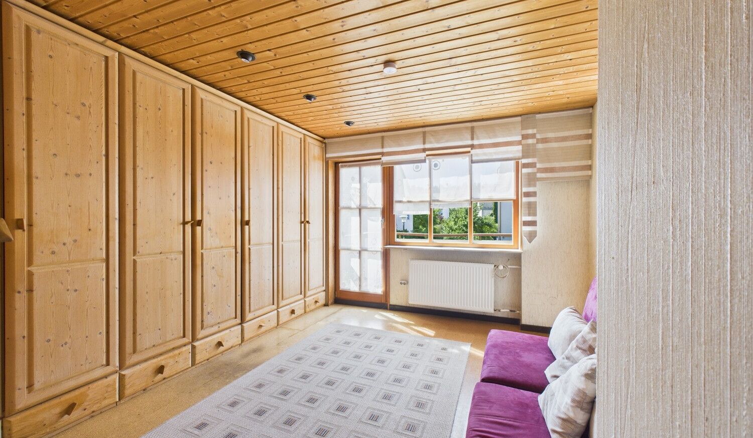 Schlafzimmer mit Balkon
