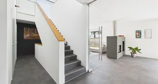 von_poll_real_estate_property_25431023_image_4