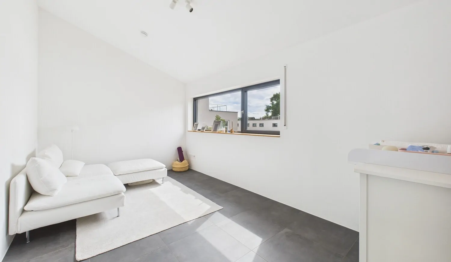 Großzügiges Kinderzimmer