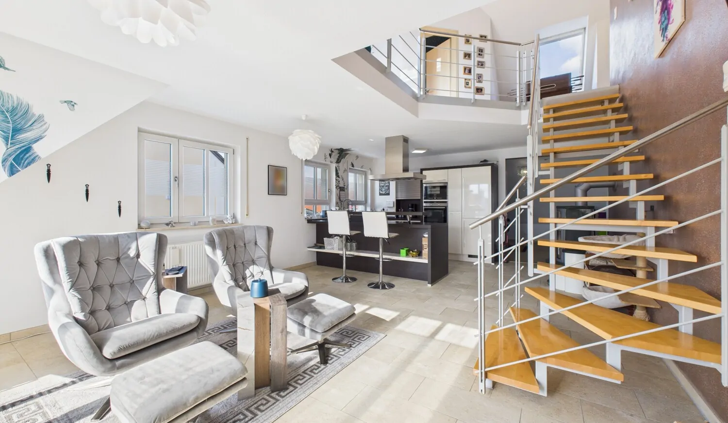 Wohnen mit Blick in die Wohnung