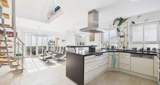 von_poll_real_estate_property_25431024_image_2