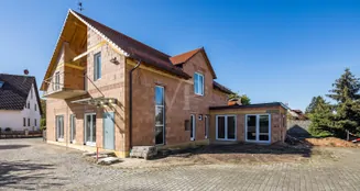 von_poll_real_estate_property_25431025_image_2