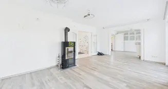 von_poll_real_estate_property_25431026_image_8