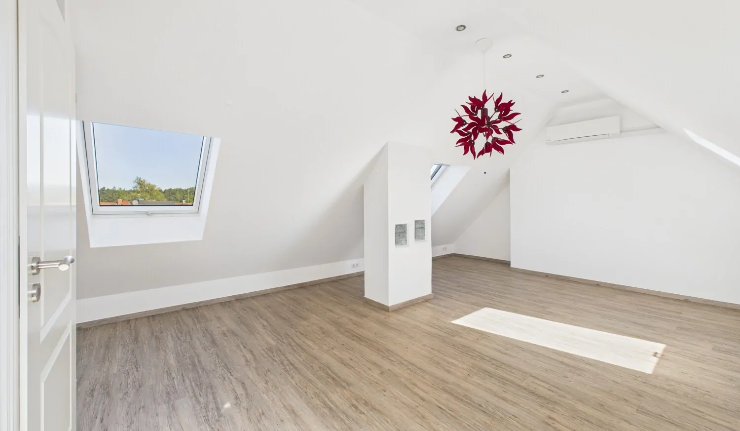 klimatisiertes Jugendzimmer im Dachgeschoss