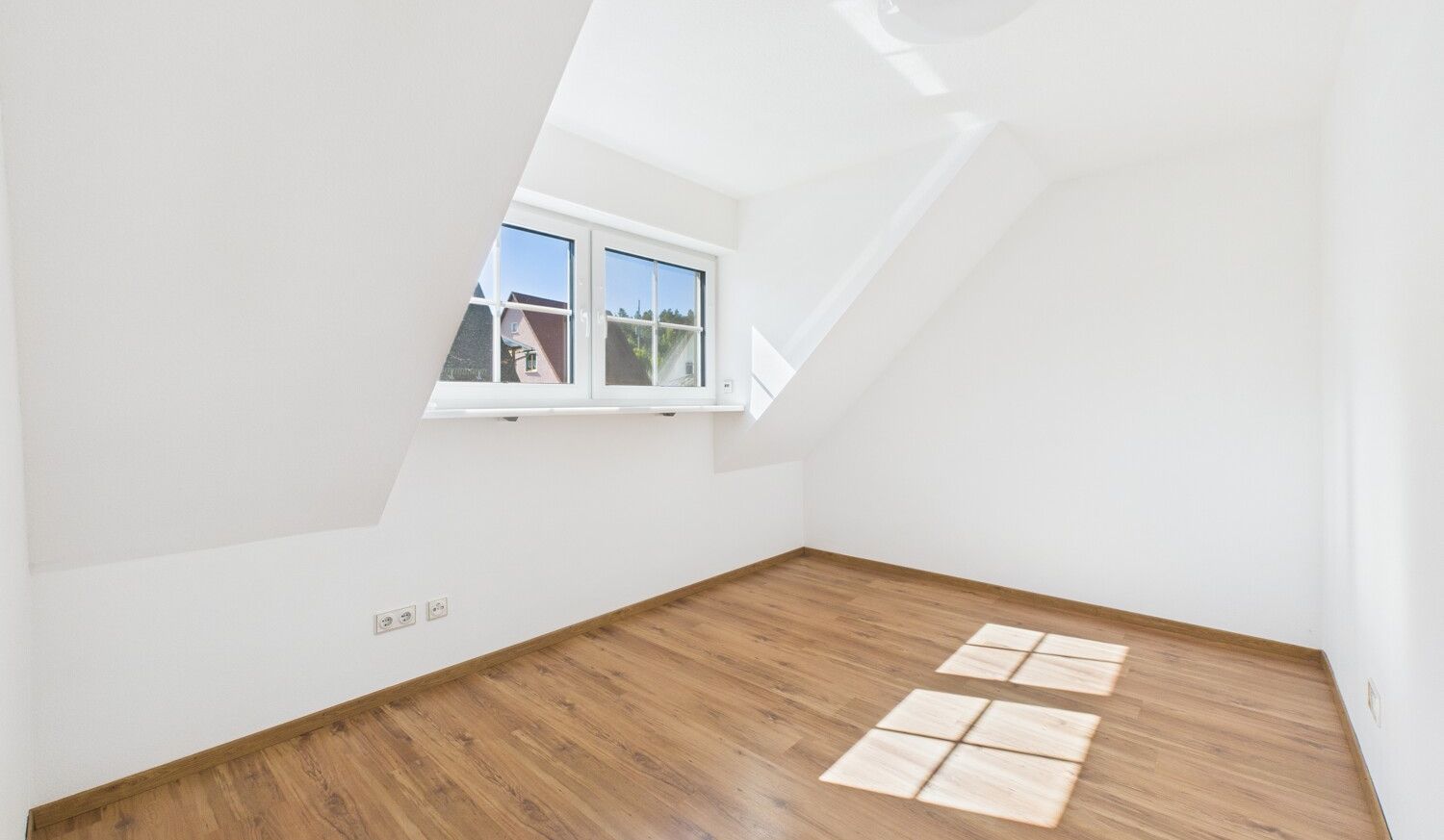 Kind 2 / Büro