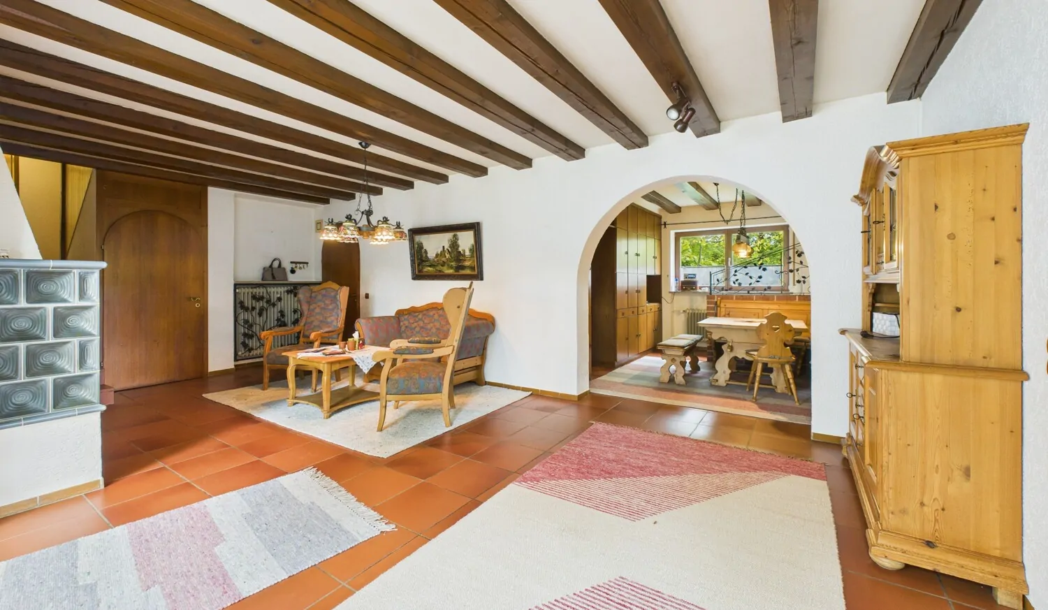 Kamin- und Esszimmer