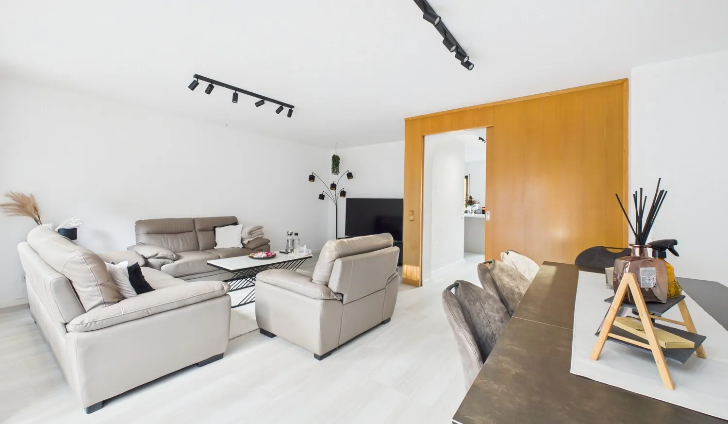 Ess- und Wohnzimmer im Erdgeschoss