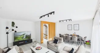 von_poll_real_estate_property_25431030_image_8