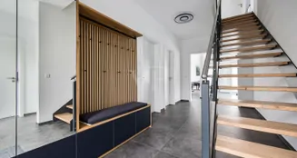 von_poll_real_estate_property_25431031_image_5