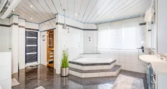 von_poll_real_estate_property_26431003_image_13