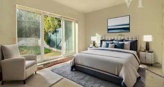 von_poll_real_estate_property_HU21439175_image_0