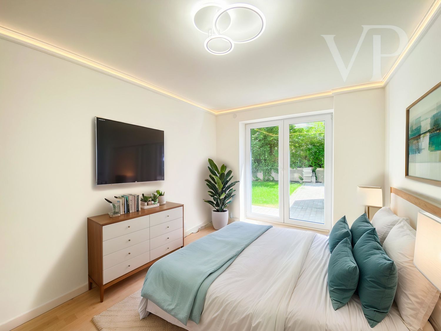 07893752-C7BC-4A4C-86A0-B8FF2F8FC534 - Bedroom - Modern - 5