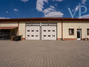 1000 NM-ES PROFESSZIONÁLIS HÚSFELDOLGOZÓ ÜZEM TELJES KNOW-HOW-VAL ÉS IPARI GÉPPARKKAL
