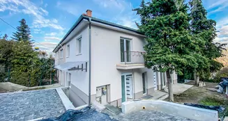 von_poll_real_estate_property_HU22439214_image_3