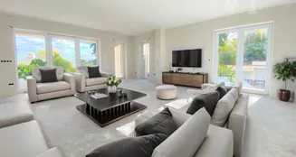 von_poll_real_estate_property_HU22439214_image_0