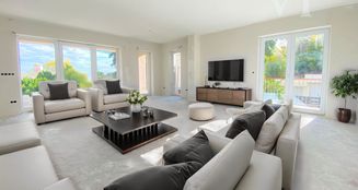 von_poll_real_estate_property_HU22439214_image_0