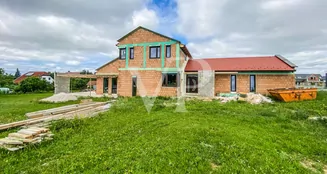 von_poll_real_estate_property_HU22439250_image_16