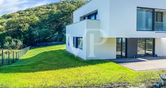 von_poll_real_estate_property_HU23439356_image_0