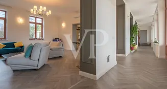 von_poll_real_estate_property_HU23439366_image_12