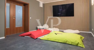 von_poll_real_estate_property_HU23439366_image_15