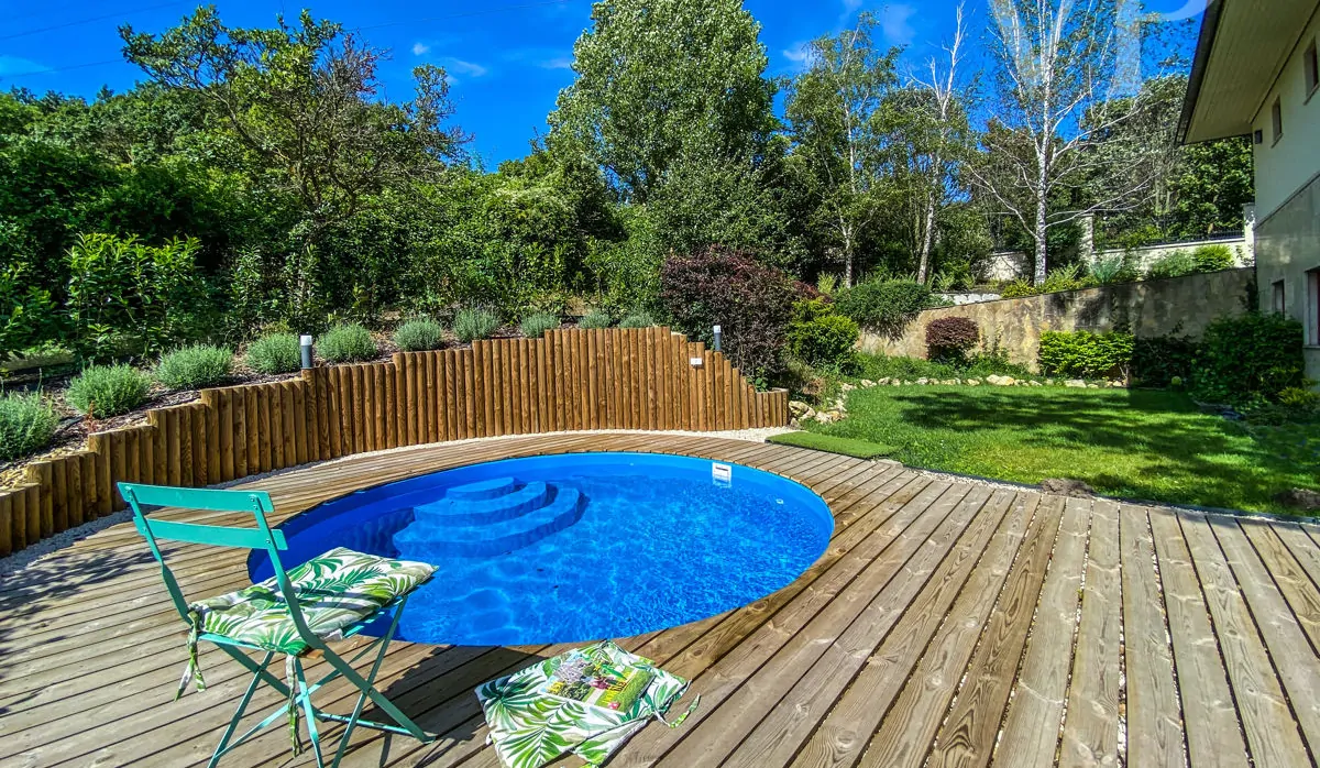 2426255E-21A0-4F5D-B4A5-3BE12D13DC1D