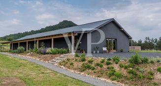 von_poll_real_estate_property_HU23439370_image_28
