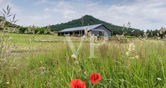 von_poll_real_estate_property_HU23439370_image_0