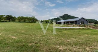 von_poll_real_estate_property_HU23439370_image_29