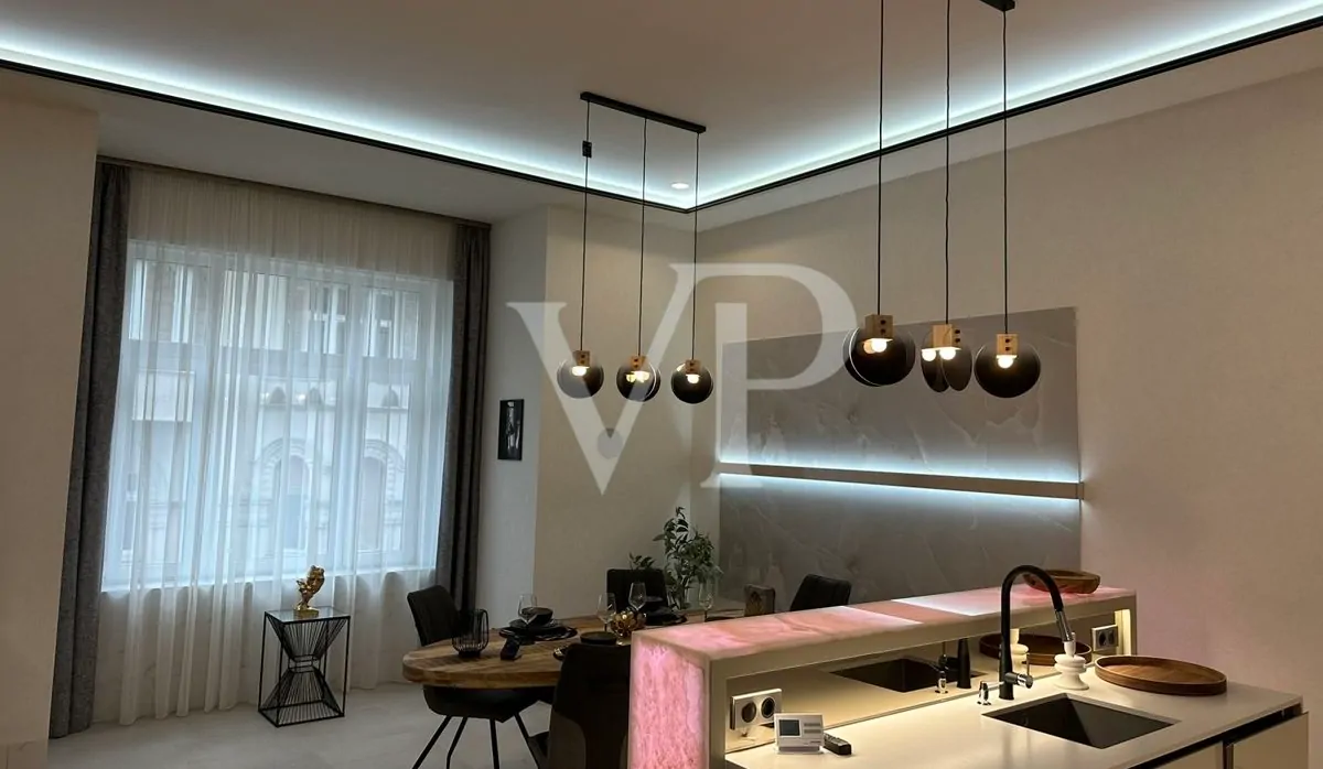 20230512_174829915_iOS (1) (1) (1) (1)