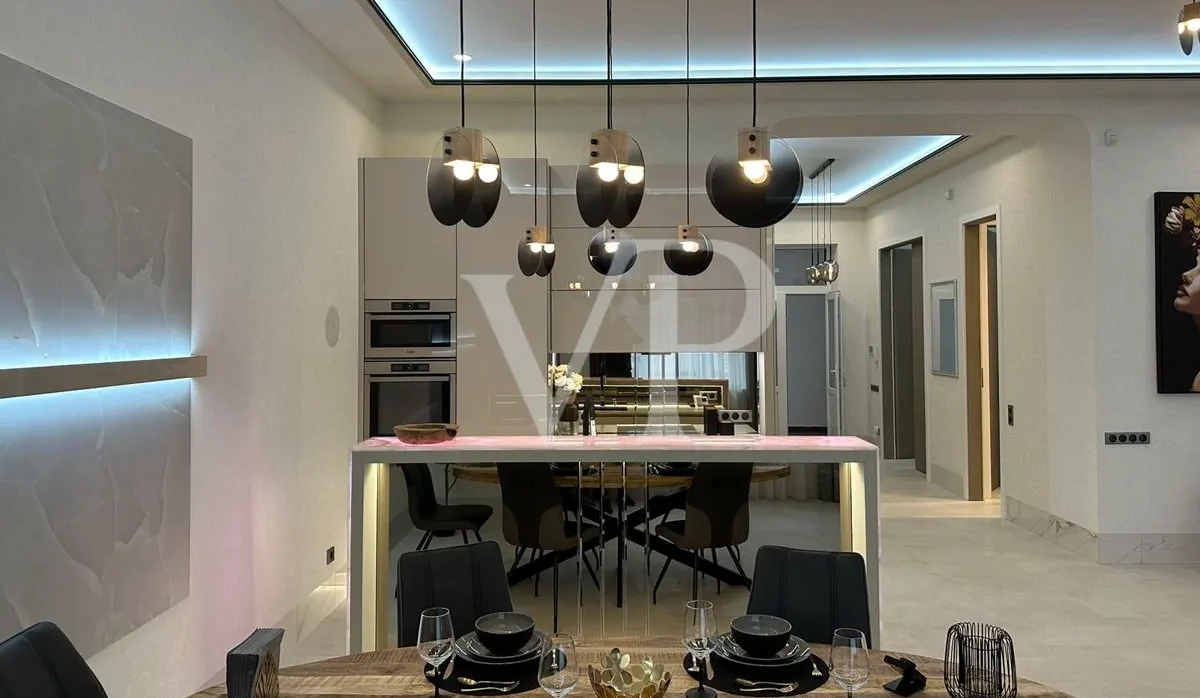 20230512_174850664_iOS (1) (1) (1) (1) (1)