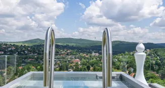 von_poll_real_estate_property_HU23439414_image_2