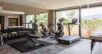 von_poll_real_estate_property_HU24439420_image_19