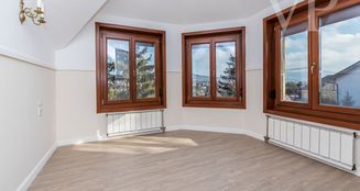 von_poll_real_estate_property_HU24439423_image_9