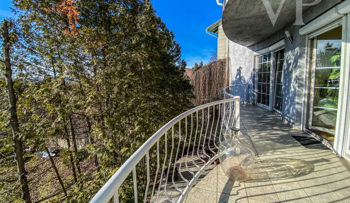 82CF9AA1-E0DB-4495-A7A9-5BFA175EA89C