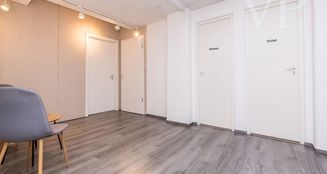 von_poll_real_estate_property_HU24439426_image_22