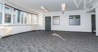 von_poll_real_estate_property_HU24439426_image_8