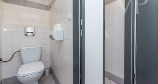 von_poll_real_estate_property_HU24439426_image_15