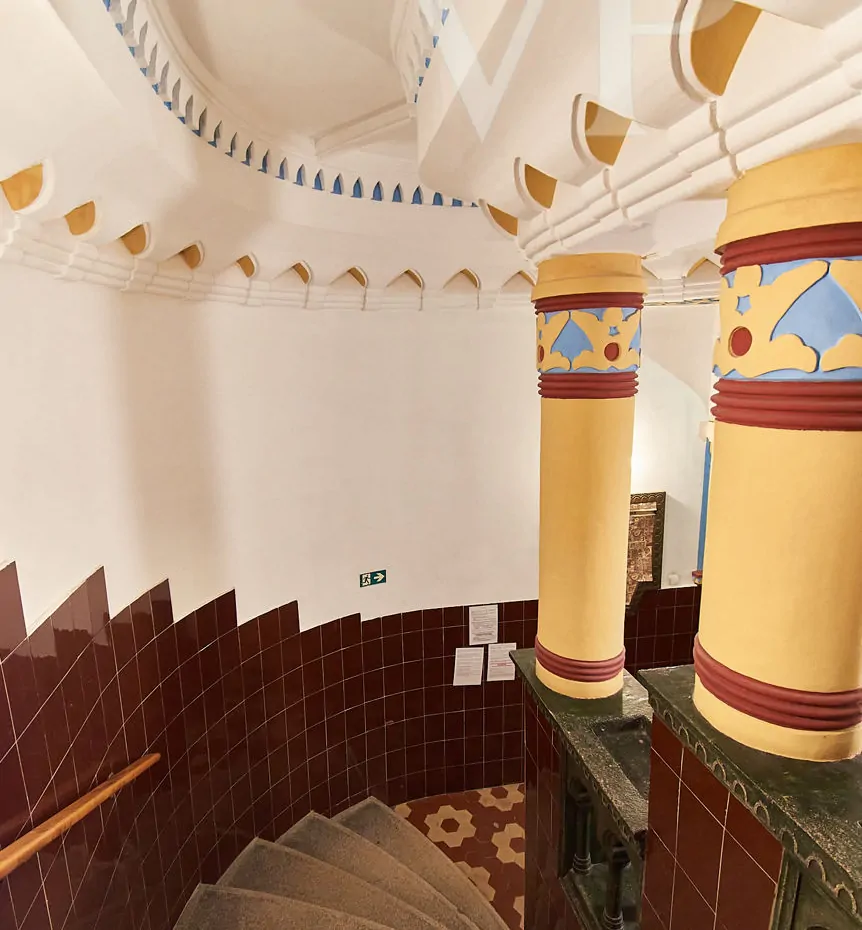 Klassische Eleganz und modernes Design im Stadtzentrum, am Donauufer.