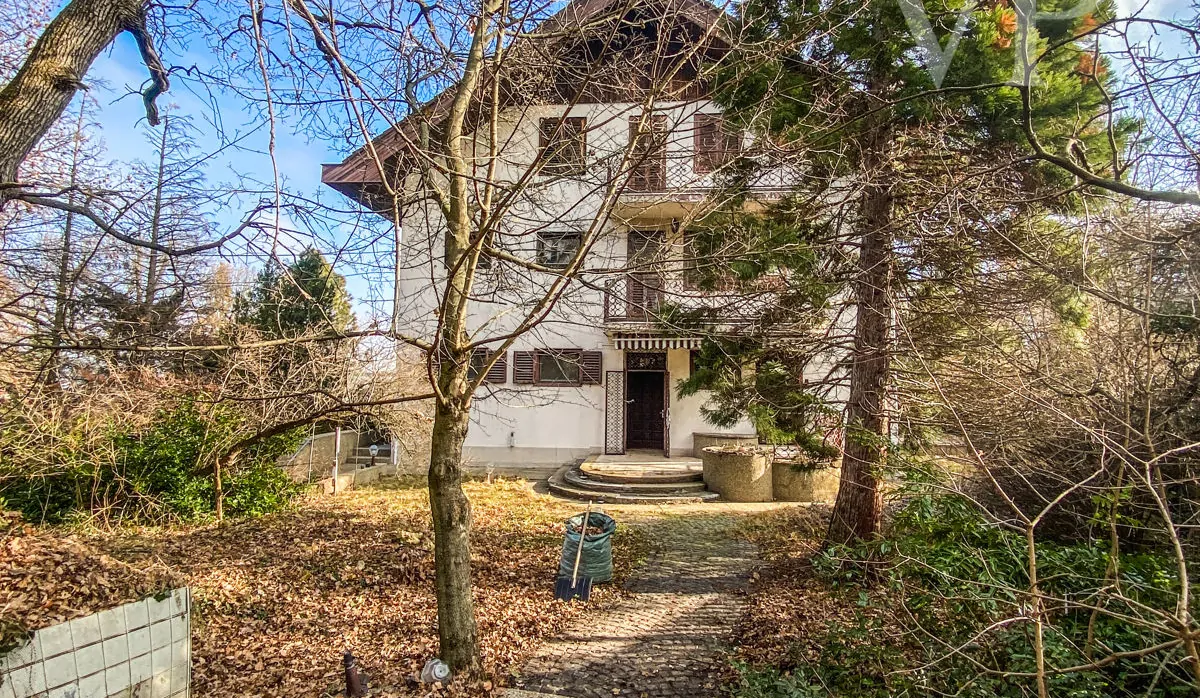 95491506-25CF-4646-BE19-D7178FDEC53C