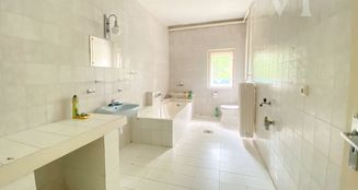 von_poll_real_estate_property_HU24439447_image_5