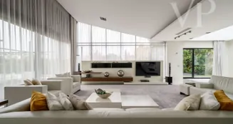 von_poll_real_estate_property_HU24439454_image_15