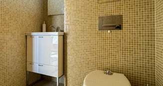 von_poll_real_estate_property_HU24439458_image_8