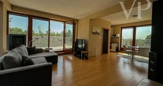 von_poll_real_estate_property_HU24439458_image_17