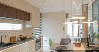 von_poll_real_estate_property_HU24439462_image_4