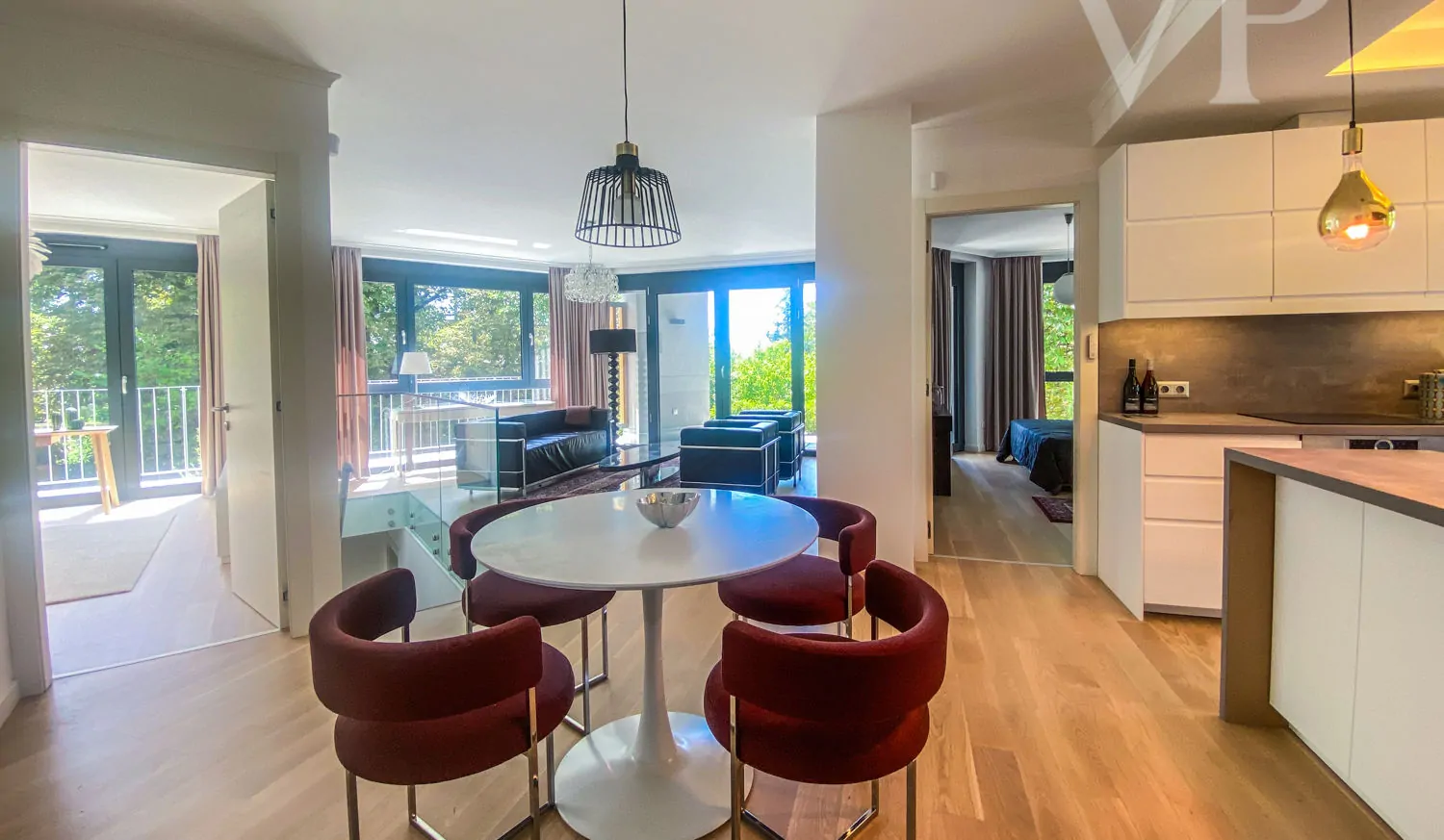 62261E39-491A-4EAA-B204-F2F48033EA84